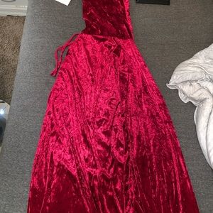 Crushed velvet red hooded cape!